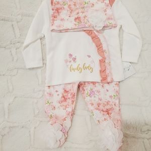 3 piece baby girl set with hat